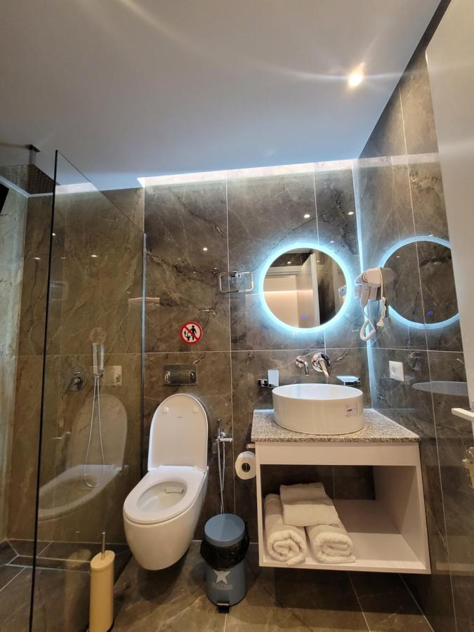 Hotel Fenix Ksamil