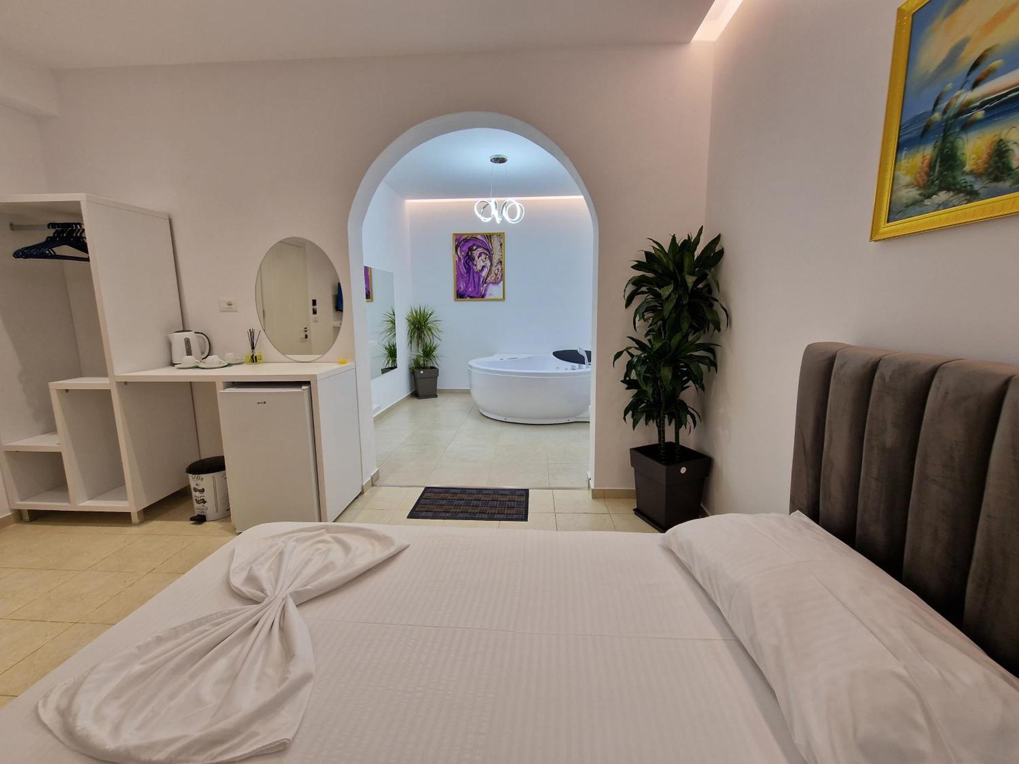 Hotel Fenix Ksamil
