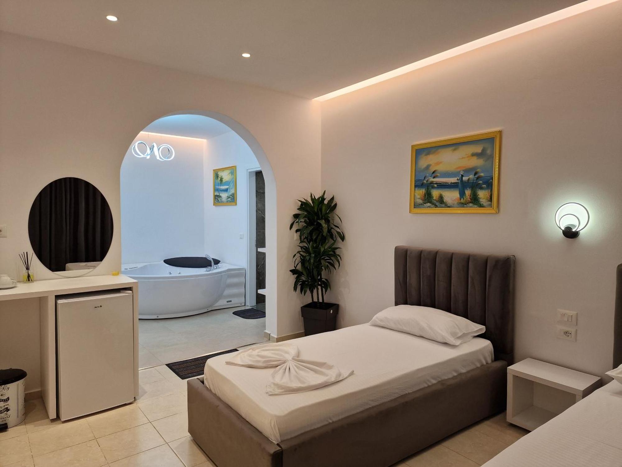 Fenix Hotel Ksamil